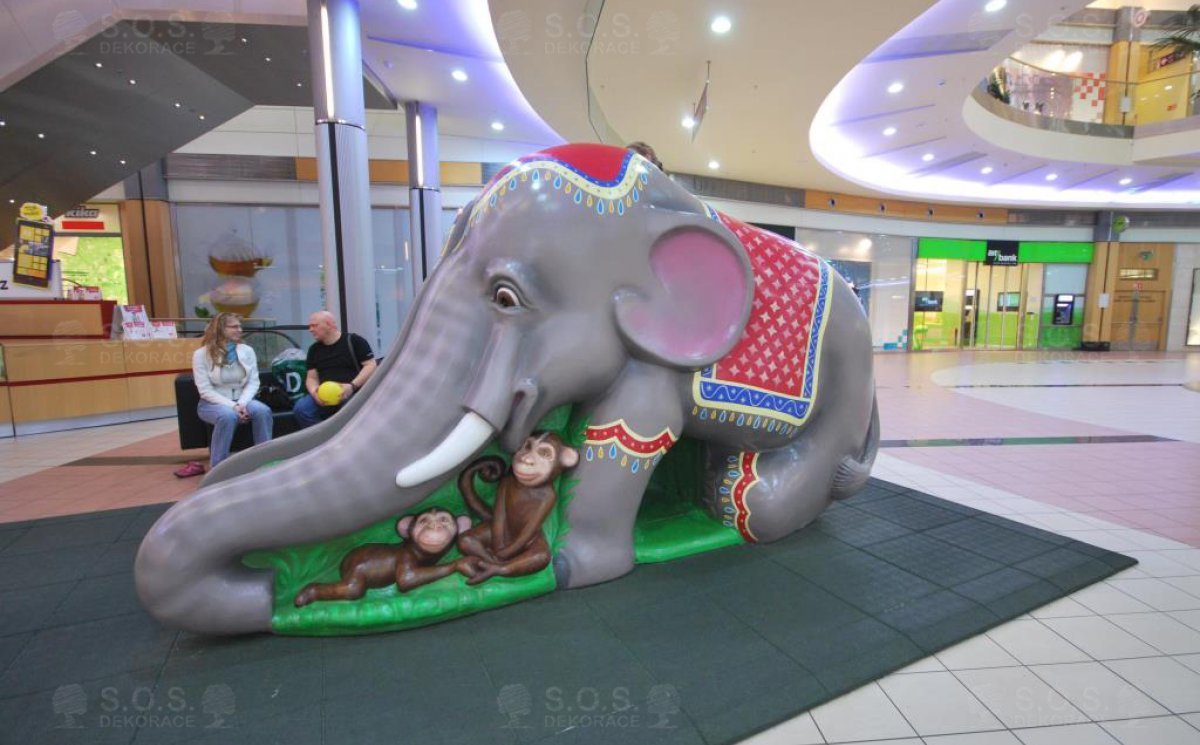 Детская горка Слон