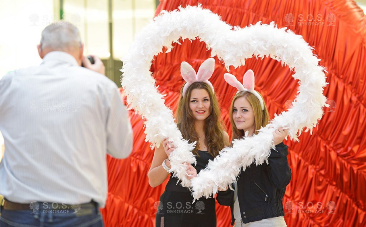 День Святого Валентина, Centrum Černý Most, Прага